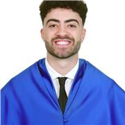 Graduado en Biología en la Universidad de Sevilla. Me defino como una persona empática y que posee afán por aprender